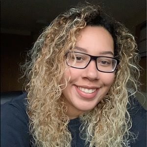 Meet your Posher, Belle